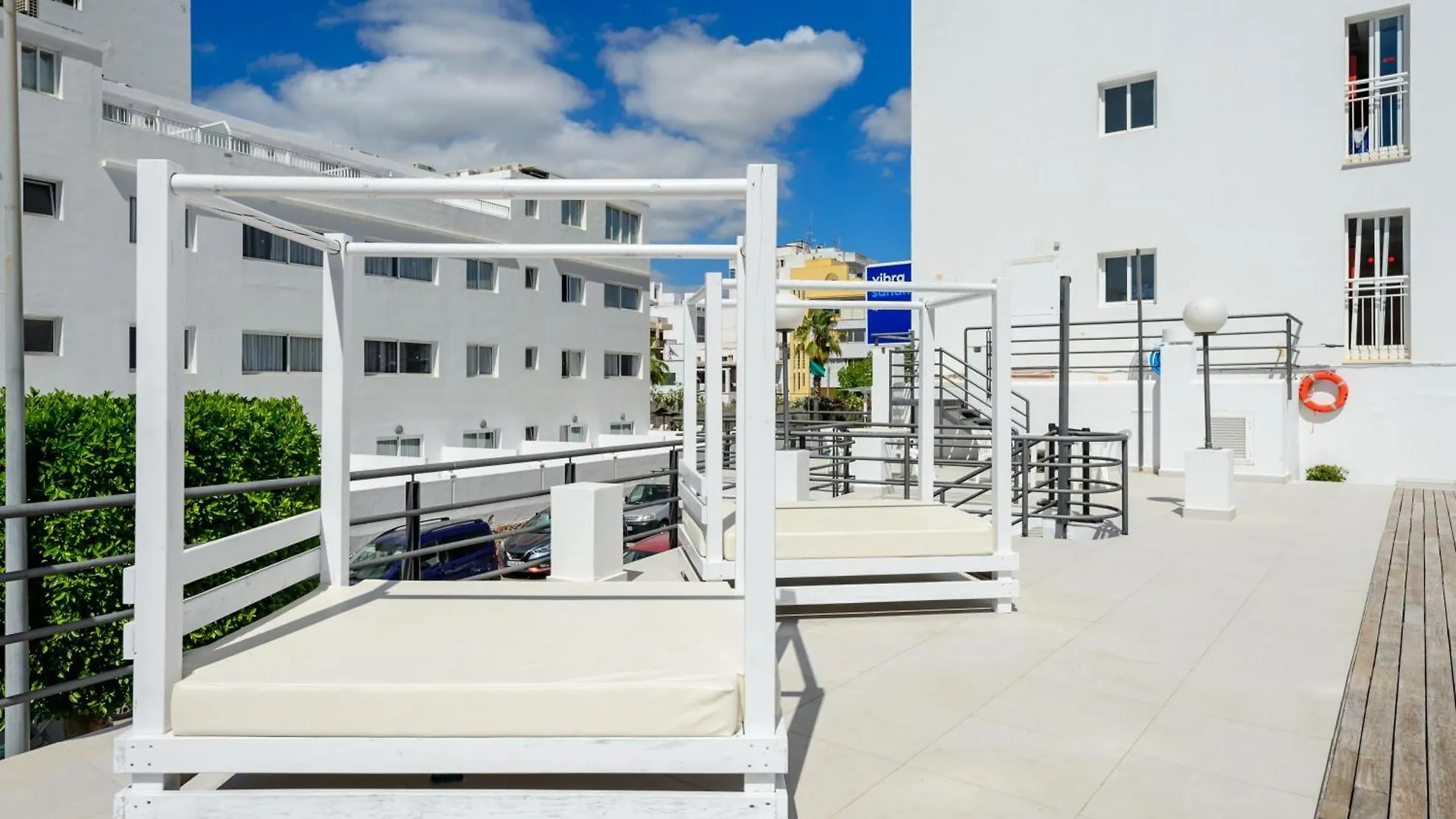 Aparthotel Vibra Sanan - Adults Only San Antonio  2*, San Antonio (Ibiza)